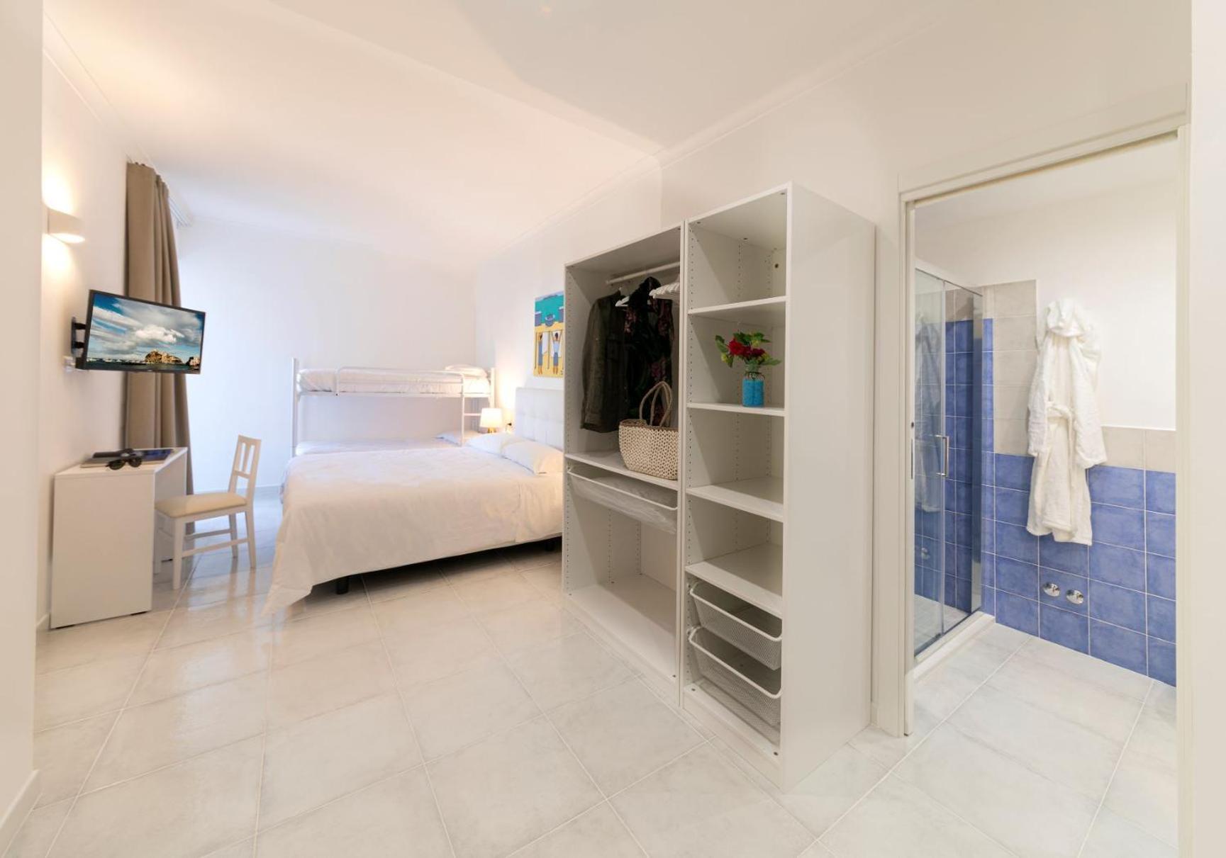 Le Canne Family Resort & Spa Forio  Room photo